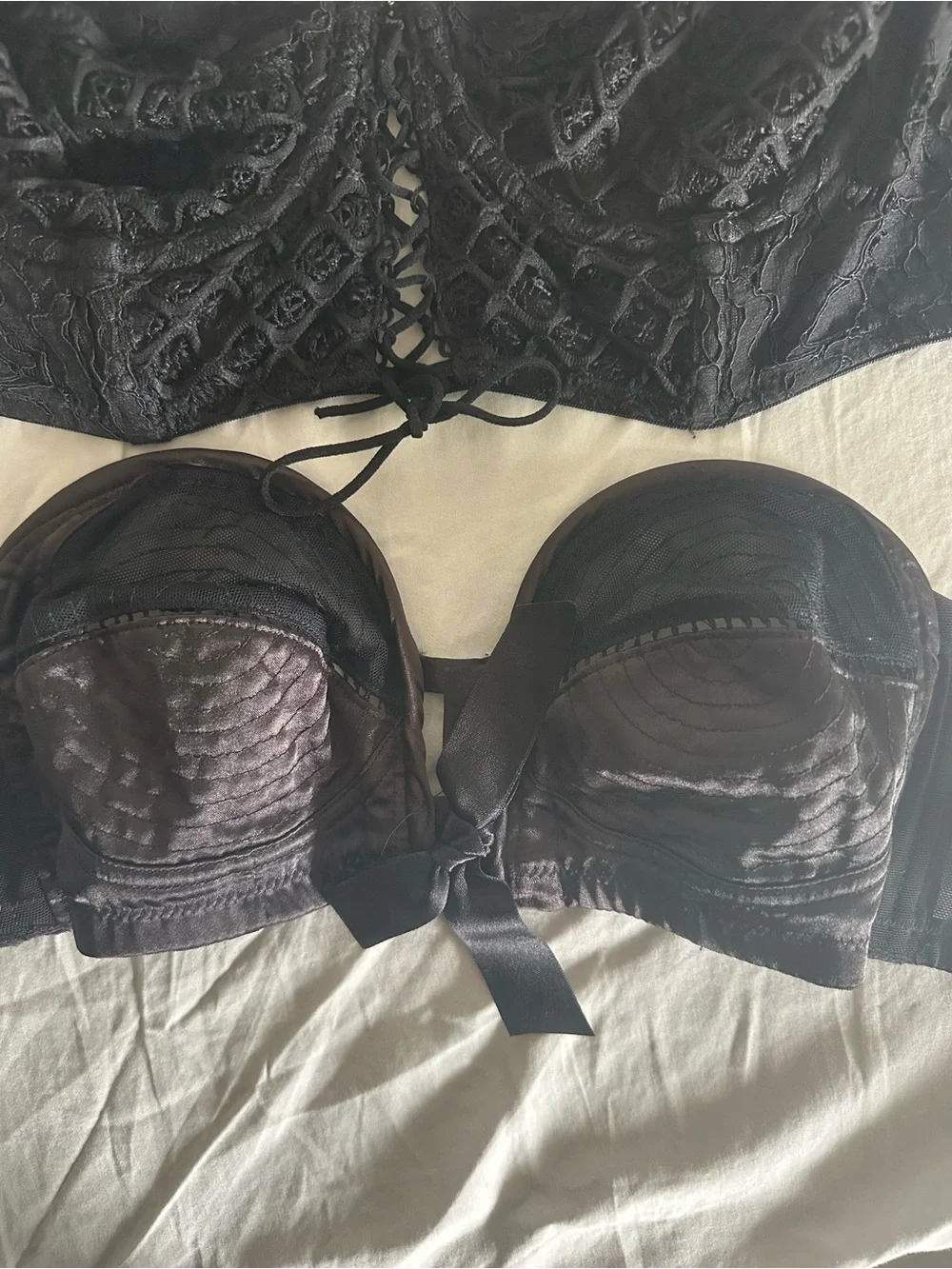Lot of Playful Promises Bras 32B